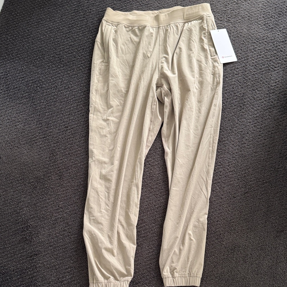 Lululemon Adapted State Perforated High Rise Jogger size 10 BNWT beige